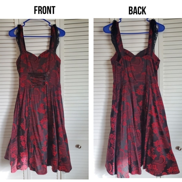 Hot Topic Dresses & Skirts - Red And Black Brocade Lace-Up Dress